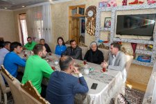 PASHA Holding предоставил праздничные подарки детям шехидов по случаю Дня Победы (ФОТО)