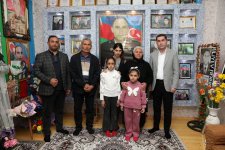 PASHA Holding предоставил праздничные подарки детям шехидов по случаю Дня Победы (ФОТО)