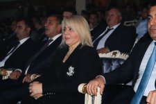 В Гянджинской филармонии состоялся концерт "Вечное братство", посвящённый Дню Победы (ФОТО)