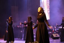 В Гянджинской филармонии состоялся концерт "Вечное братство", посвящённый Дню Победы (ФОТО)