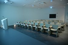 Президент Ильхам Алиев и Первая леди Мехрибан Алиева посетили мемориал Победы в Баку и приняли участие в открытии Музея Победы (ФОТО/ВИДЕО)