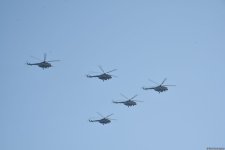 В Баку прошел военный парад, посвященный пятой годовщине Победы в Отечественной войне (ФОТО/ВИДЕО)