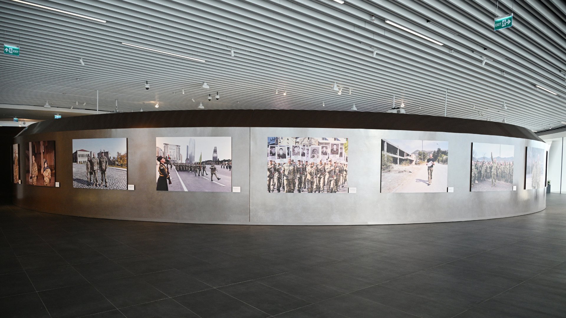 Президент Ильхам Алиев и Первая леди Мехрибан Алиева посетили мемориал Победы в Баку и приняли участие в открытии Музея Победы (ФОТО/ВИДЕО)