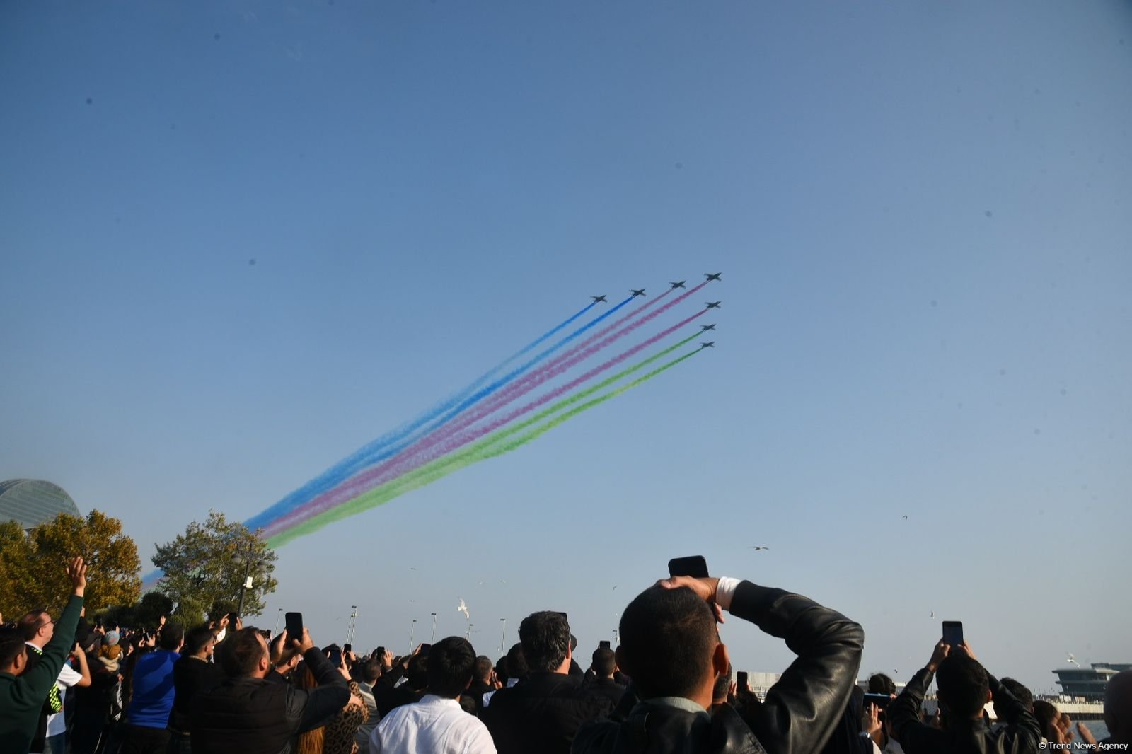 В Баку прошел военный парад, посвященный пятой годовщине Победы в Отечественной войне (ФОТО/ВИДЕО)