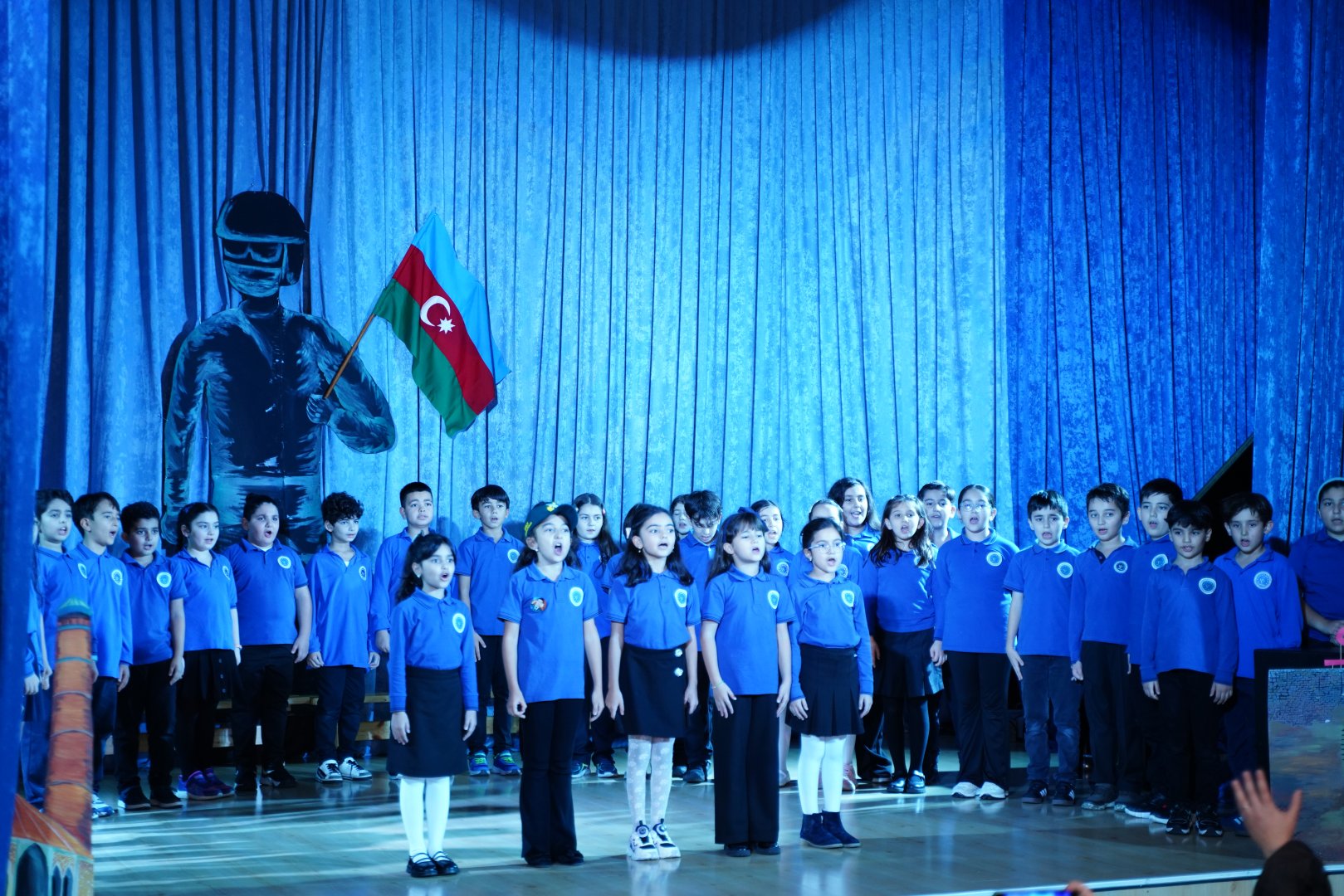 Как дети отмечают День Победы и День Государственного флага Азербайджана (ФОТО)