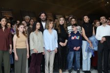 Состоялась торжественная презентация ковра "Джанги" в честь Дня Победы Азербайджана (ФОТО)