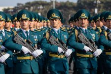 Президент Ильхам Алиев, Первая леди Мехрибан Алиева, Реджеп Тайип Эрдоган и Мухаммад Шахбаз Шариф приняли участие в Военном параде, посвященном пятой годовщине Победы в Отечественной войне (ФОТО/ВИДЕО)