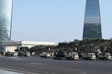 Президент Ильхам Алиев, Первая леди Мехрибан Алиева, Реджеп Тайип Эрдоган и Мухаммад Шахбаз Шариф приняли участие в Военном параде, посвященном пятой годовщине Победы в Отечественной войне (ФОТО/ВИДЕО)