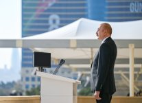 Президент Ильхам Алиев, Первая леди Мехрибан Алиева, Реджеп Тайип Эрдоган и Мухаммад Шахбаз Шариф приняли участие в Военном параде, посвященном пятой годовщине Победы в Отечественной войне (ФОТО/ВИДЕО)