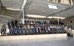 Президент Ильхам Алиев, Первая леди Мехрибан Алиева, Реджеп Тайип Эрдоган и Мухаммад Шахбаз Шариф приняли участие в Военном параде, посвященном пятой годовщине Победы в Отечественной войне (ФОТО/ВИДЕО)