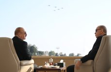 Президент Ильхам Алиев, Первая леди Мехрибан Алиева, Реджеп Тайип Эрдоган и Мухаммад Шахбаз Шариф приняли участие в Военном параде, посвященном пятой годовщине Победы в Отечественной войне (ФОТО/ВИДЕО)