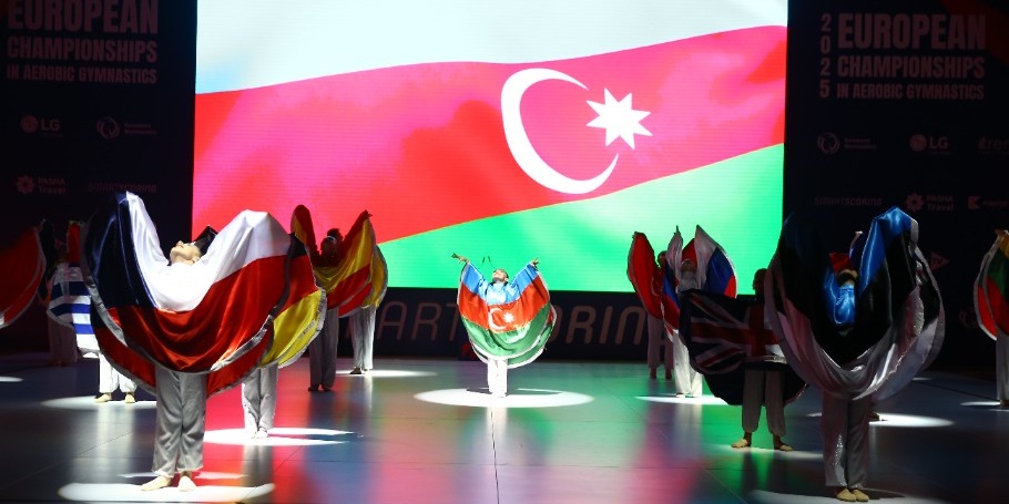 В Гяндже проходит чемпионат Европы по аэробной гимнастике (ФОТО)
