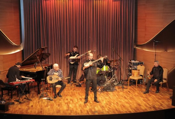 В Баку прошел вечер патриотической музыки "Наша славная история Победы" (ФОТО)