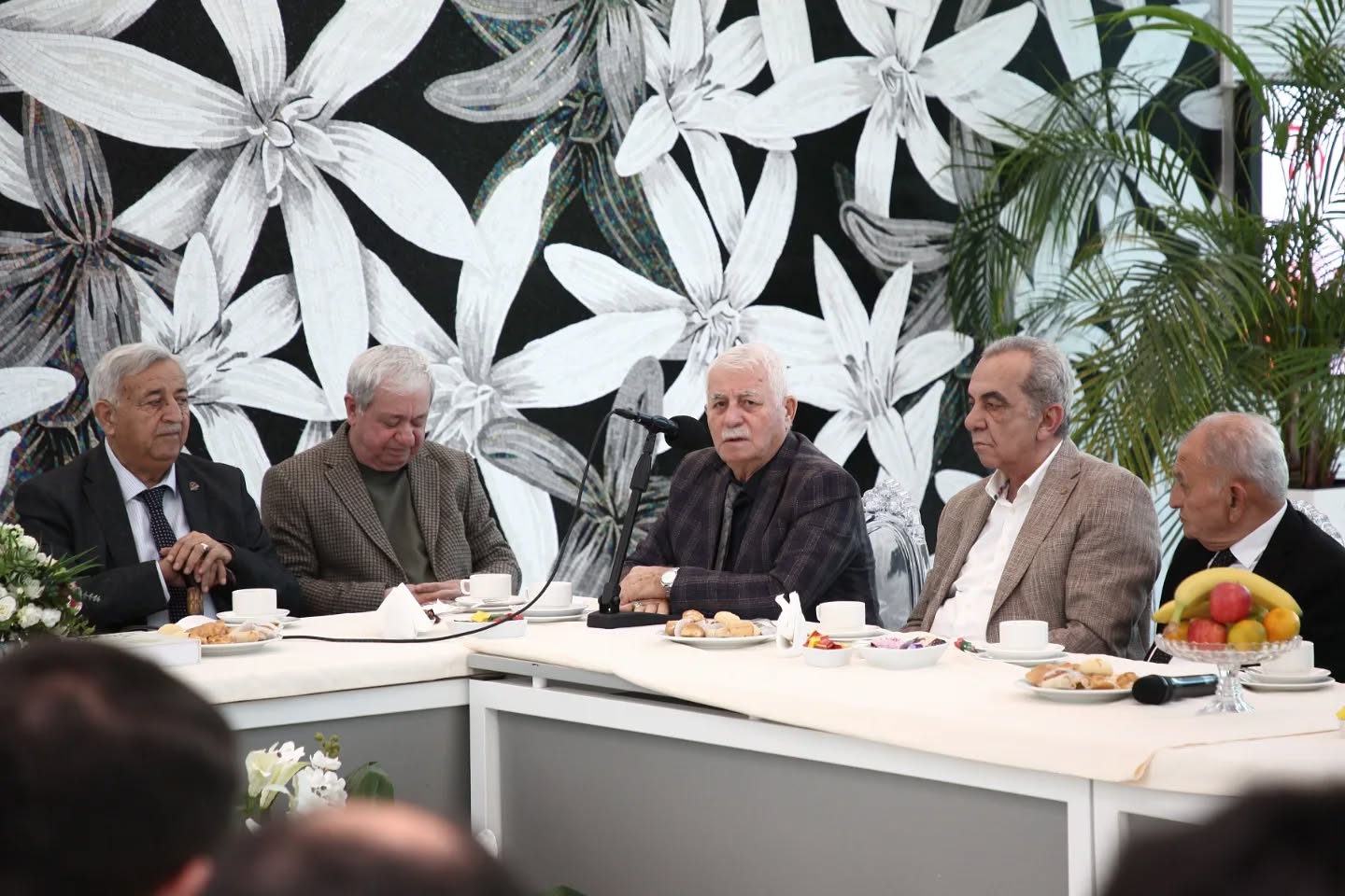 Отмечен юбилей видного исполнителя мугама, народного артиста Азербайджана Агасалима Абдуллаева (ФОТО)