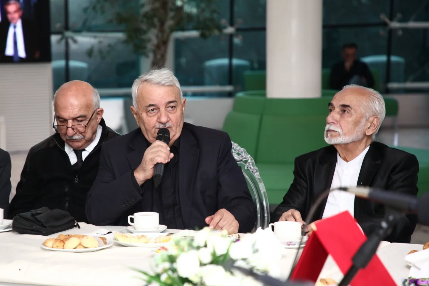 Отмечен юбилей видного исполнителя мугама, народного артиста Азербайджана Агасалима Абдуллаева (ФОТО)