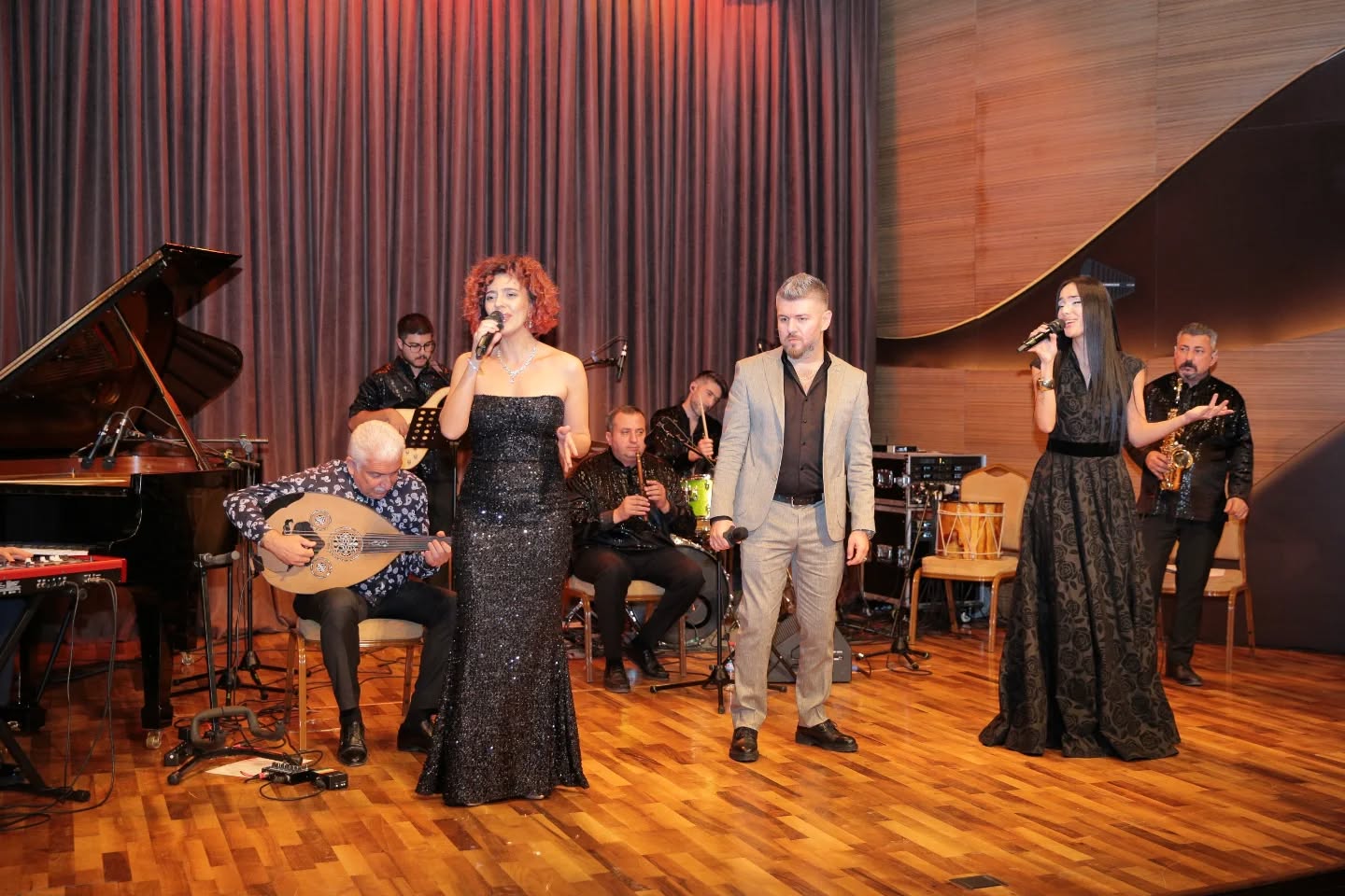 В Баку прошел вечер патриотической музыки "Наша славная история Победы" (ФОТО)