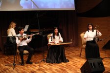 Победа Азербайджана в музыкальном творчестве талантливых детей (ФОТО)