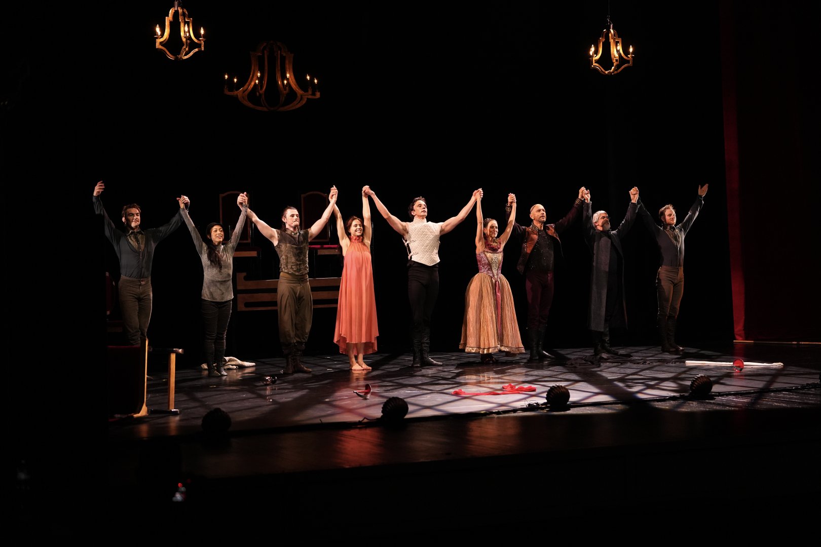 Потрясающая премьера в Баку! "Гамлет – Принц Датский" Робера Лепажа – магия танца и драмы (ФОТО)