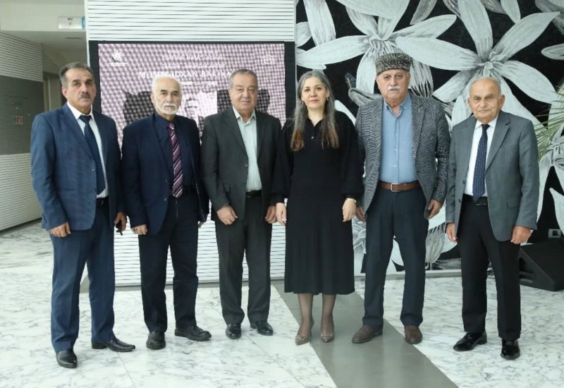 Представлено творческое наследие мастеров-таристов Мамедхана Бакиханова и Кямиля Ахмедова (ФОТО)