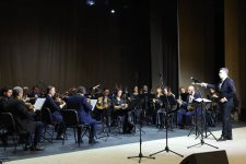 В Агдаме представлены жемчужины народной музыки (ФОТО)