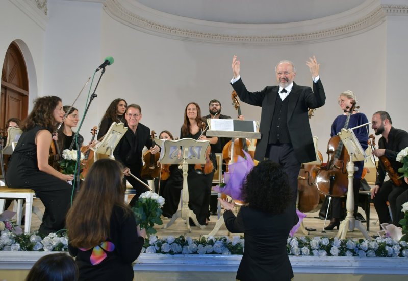 Дмитрий Ситковецкий - возвращение к истокам. Маэстро мирового масштаба о Баку, семье, памяти и музыке, рождающейся из корней (ФОТО)