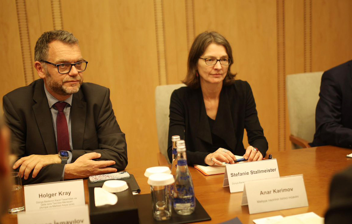 Азербайджан и ВБ обсудили новый проект в сфере сельского хозяйства и ирригации (ФОТО)