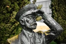 Бронзовые истории Баку: город, в котором оживает скульптура (ФОТО)