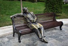 Бронзовые истории Баку: город, в котором оживает скульптура (ФОТО)