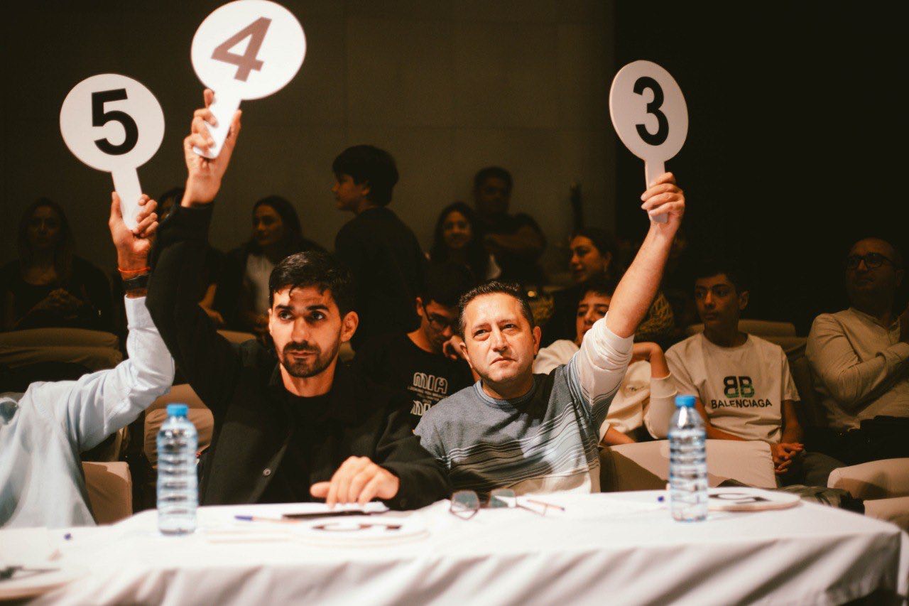 В Баку проходит Детская юниор-лига КВН – с азартом, талантом, юмором и живой конкуренцией (ФОТО)