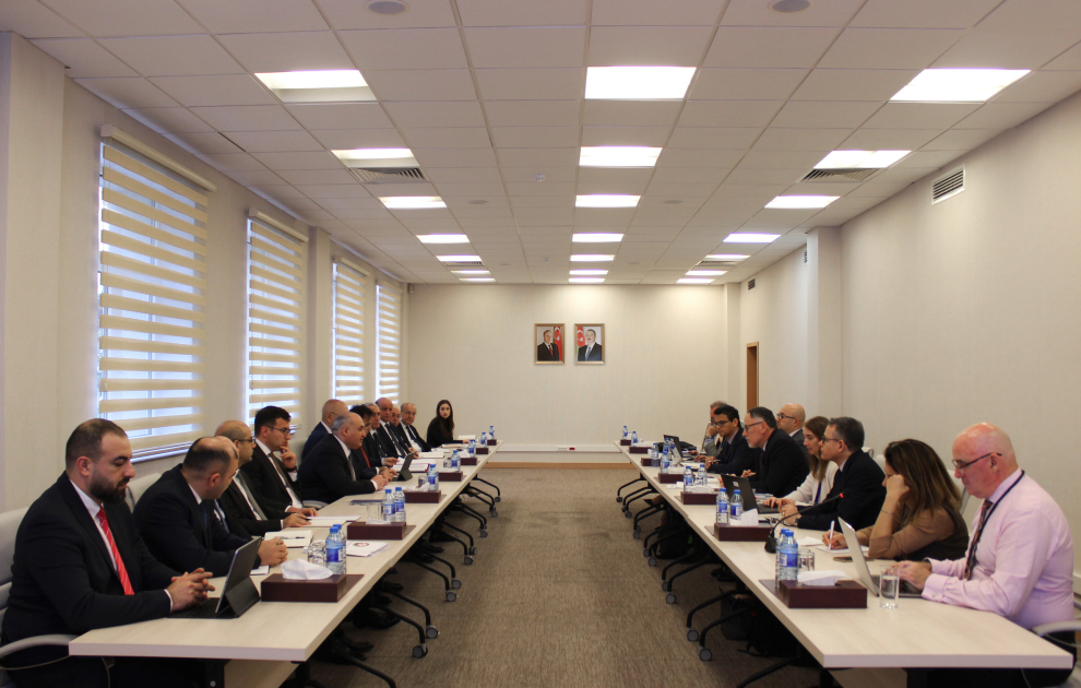 В минфине Азербайджана обсудили сотрудничество с ВБ по цифровизации управления госфинансами