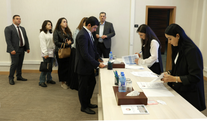 Избраны новые члены Общественного совета при минфине Азербайджана