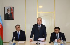 Глава ИВ Гёйчайского района представлен коллективу (ФОТО)