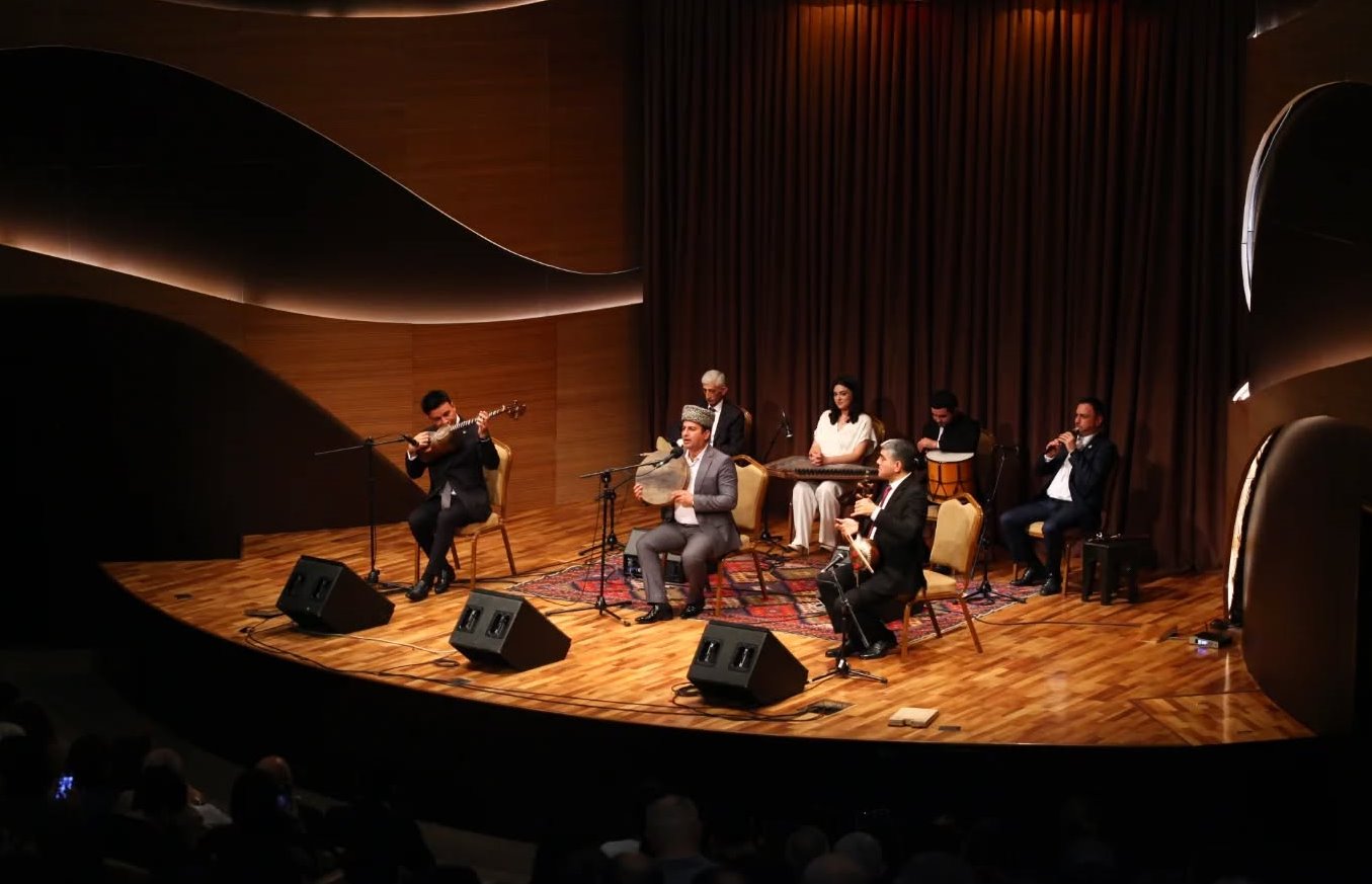 Дыхание Азербайджана от пульса древних городов до современности (ФОТО)