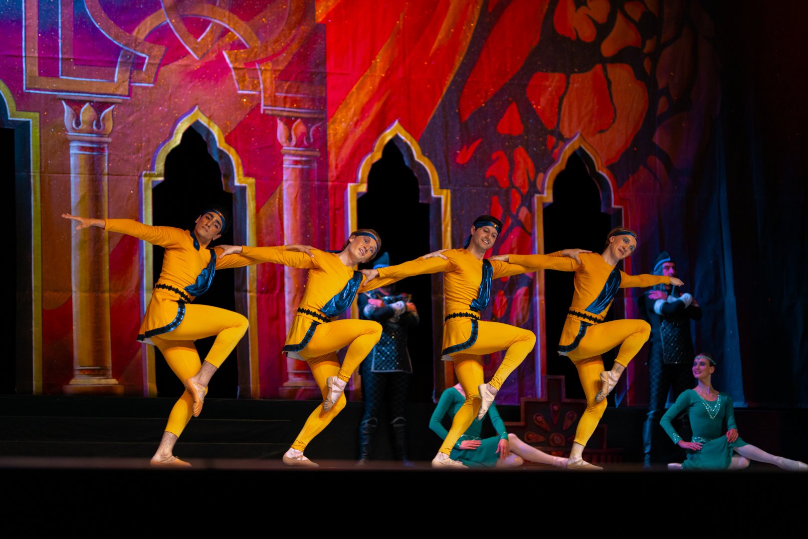 "Семь красавиц" в Азербайджане - возрождение шедевра легенды о любви и власти (ФОТО)