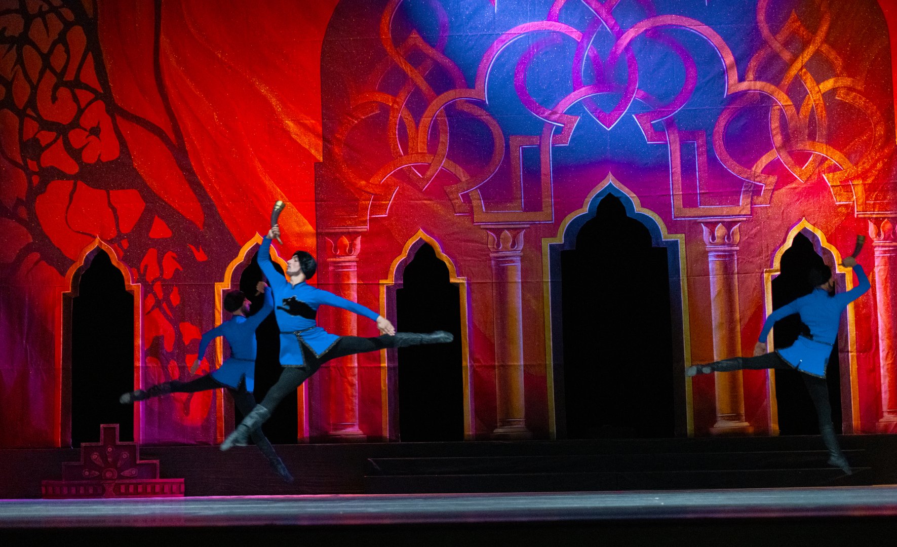 "Семь красавиц" в Азербайджане - возрождение шедевра легенды о любви и власти (ФОТО)