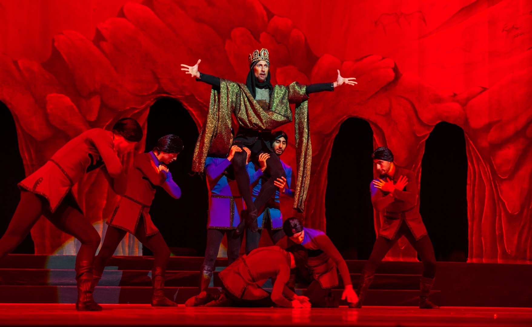 "Семь красавиц" в Азербайджане - возрождение шедевра легенды о любви и власти (ФОТО)