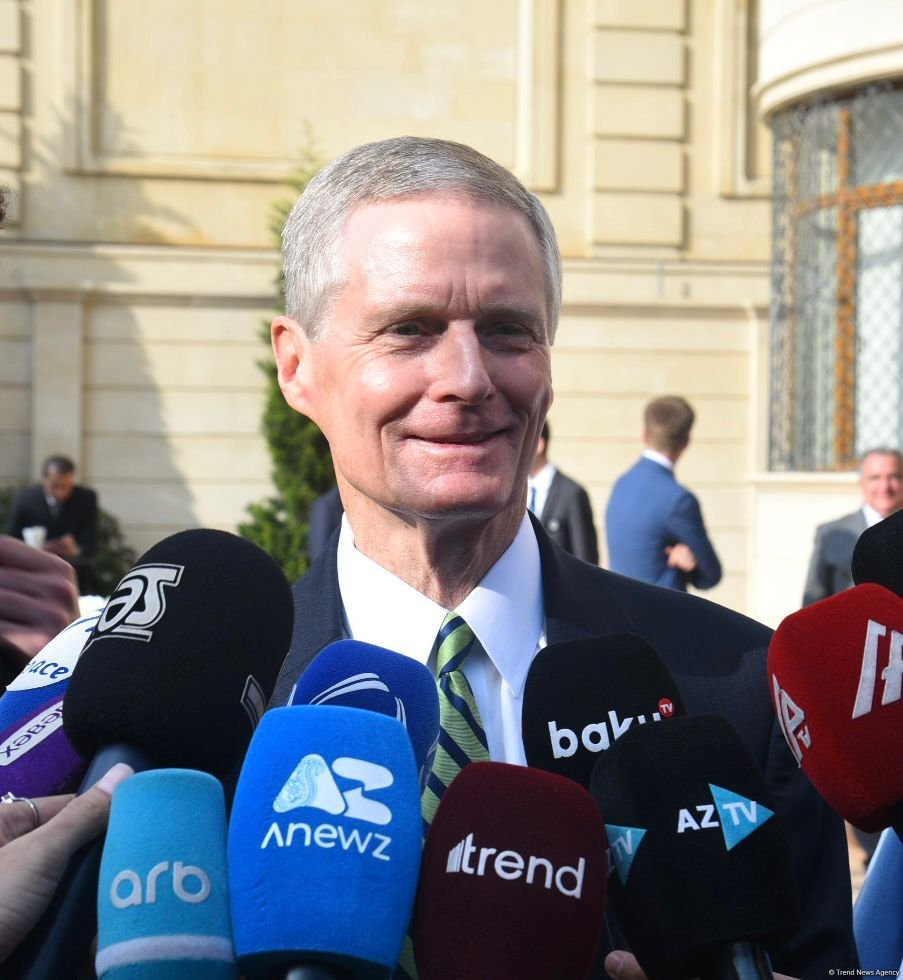 Счастливы находиться в Азербайджане - член Церкви Иисуса Христа Святых последних дней