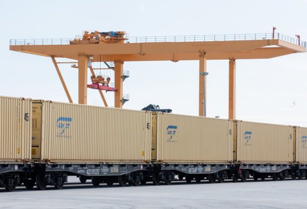 На "Азербайджанских железных дорогах" внедряется ряд новшеств