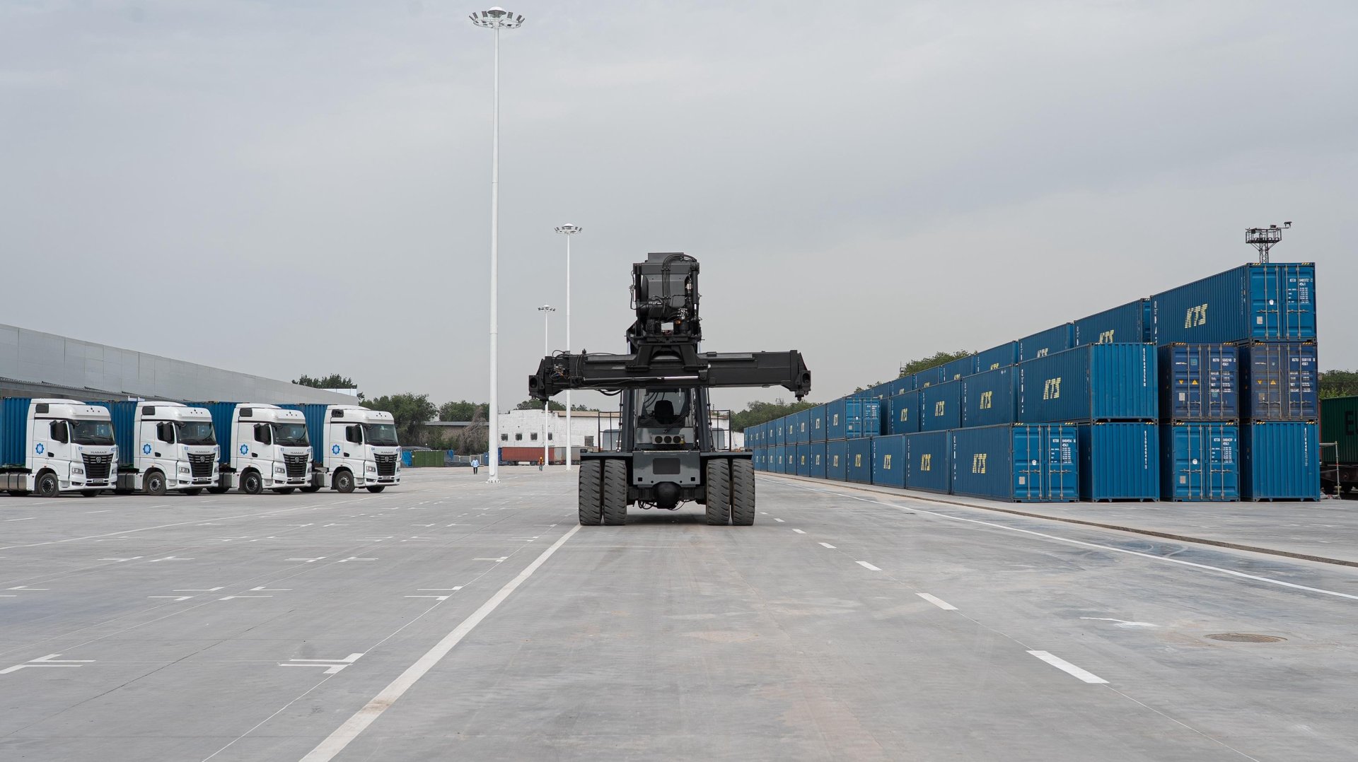 Rhenus Logistics рассматривает новые инвестиционные проекты в Азербайджане (Эксклюзив)