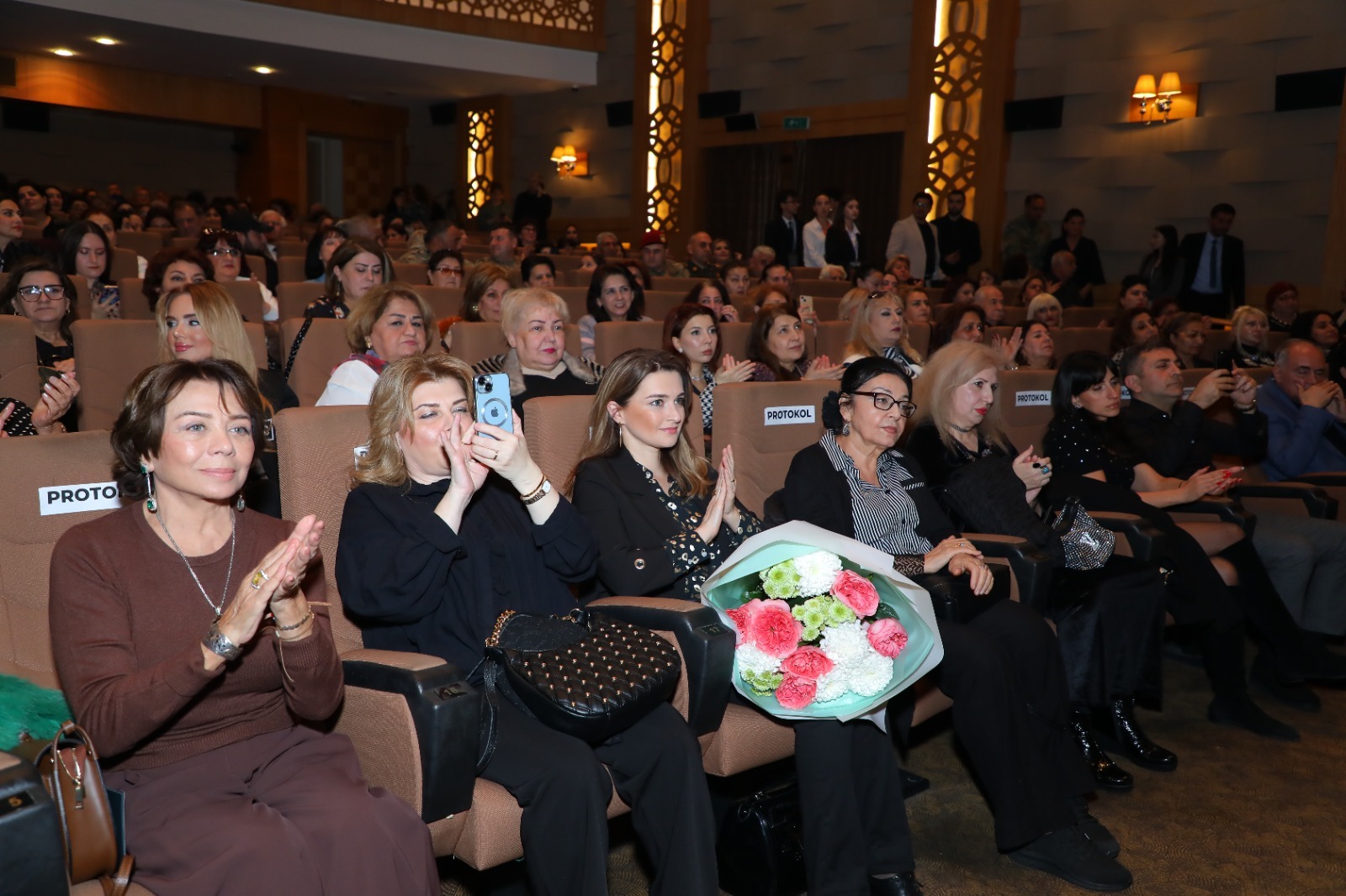 Не могу забыть. Амалия Панахова - время повернулось вспять… Премьера фильма, искренне тронувшего сердца (ФОТО)