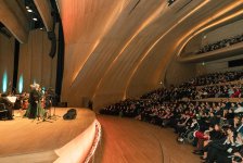 Вице-президент Фонда Гейдара Алиева Лейла Алиева присутствовала на концерте Пласидо Доминго в Центре Гейдара Алиева (ФОТО/ВИДЕО)