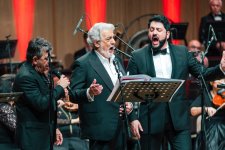 Вице-президент Фонда Гейдара Алиева Лейла Алиева присутствовала на концерте Пласидо Доминго в Центре Гейдара Алиева (ФОТО/ВИДЕО)