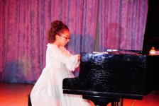 Талантливые дети создали в Баку атмосферу эпохи барокко (ФОТО)