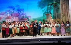 В Баку развернулись итальянские страсти с любовным зельем (ФОТО)