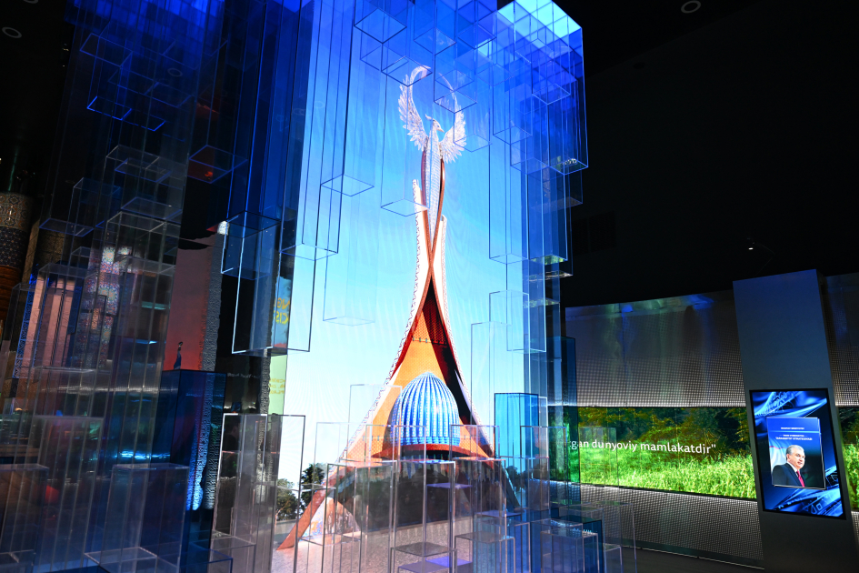 Президент Ильхам Алиев ознакомился с Центром исламской цивилизации в Ташкенте (ФОТО)