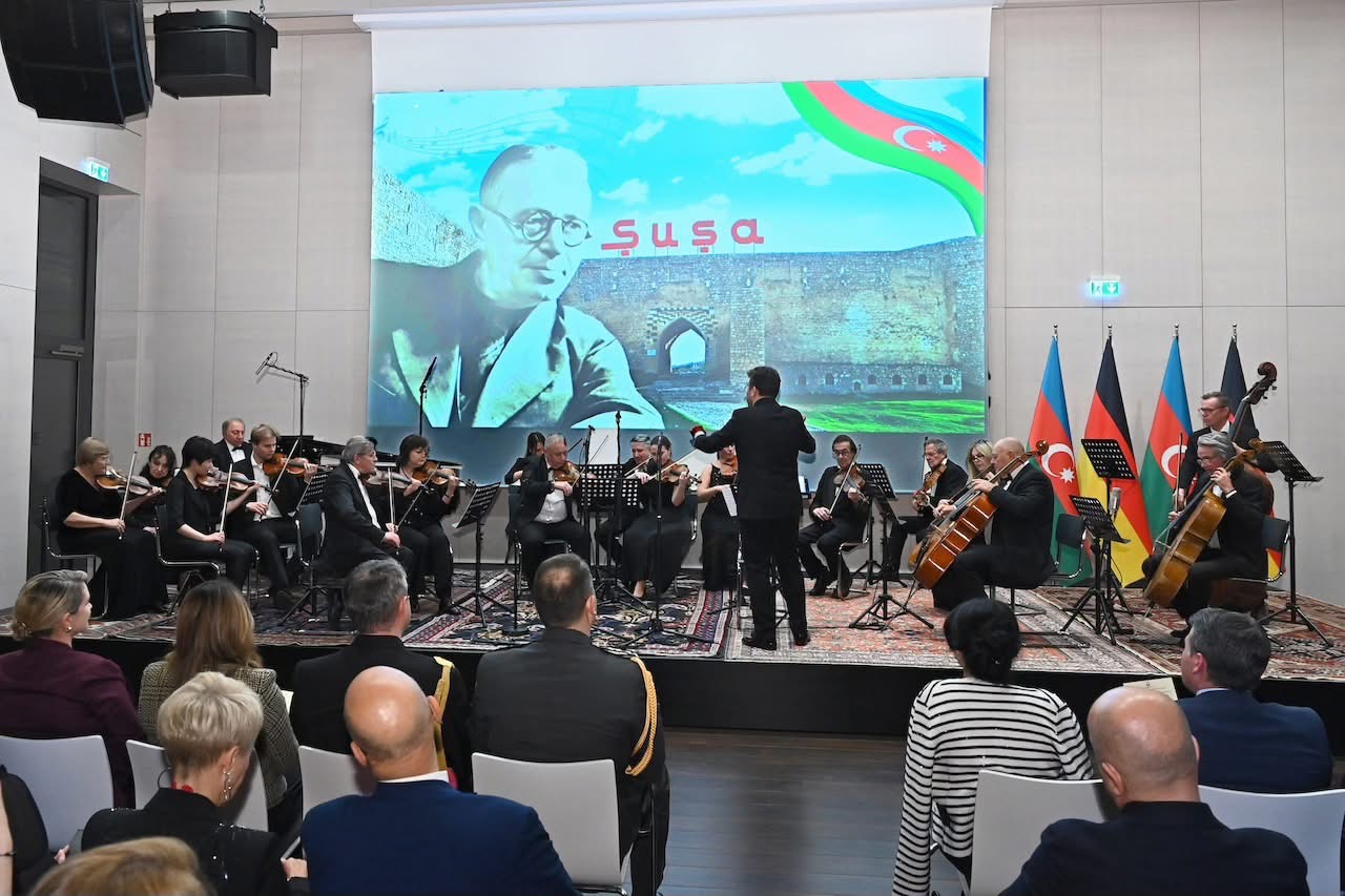 В Берлине состоялся торжественный концерт, посвящённый Дню Победы Азербайджана (ФОТО)