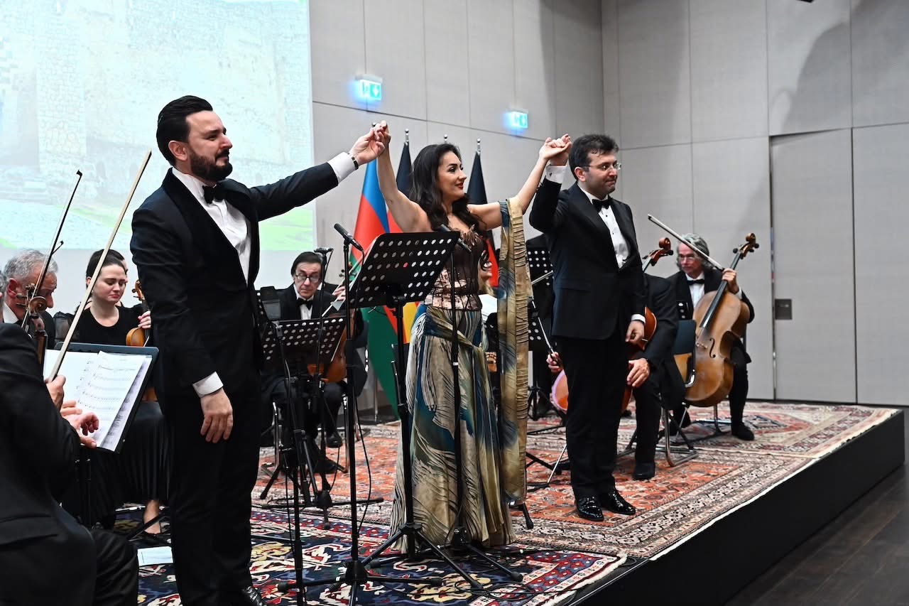 В Берлине состоялся торжественный концерт, посвящённый Дню Победы Азербайджана (ФОТО)