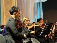 Когда театральная сцена Баку превращается в музыкальное кино (ВИДЕО, ФОТО)