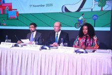 В Баку прошла информационная сессия для представителей дипкорпуса, посвященная WUF13 (ФОТО)