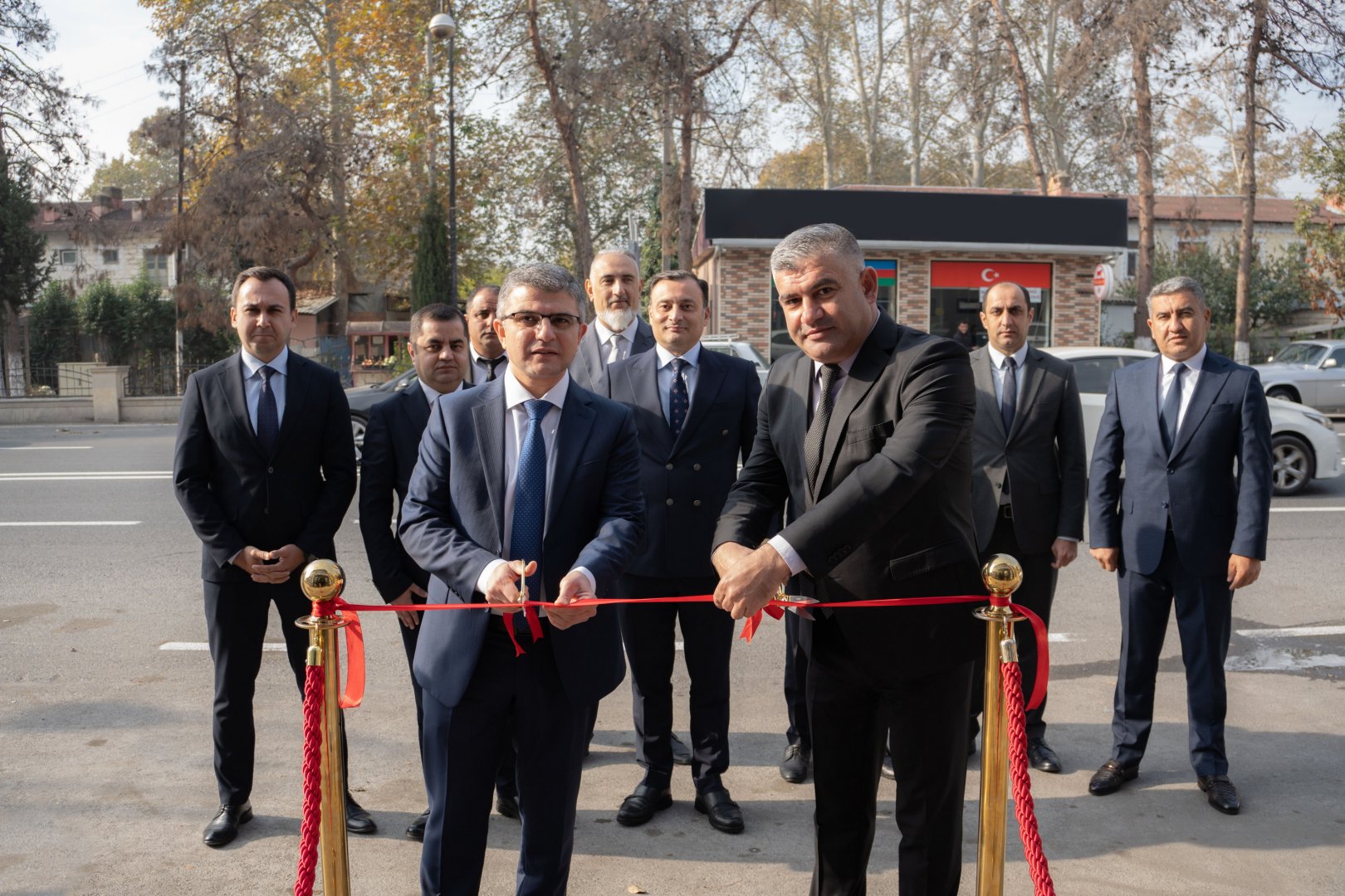 Банк Республика продолжает рост: в Гёйчае открылся 40-й филиал (ФОТО)